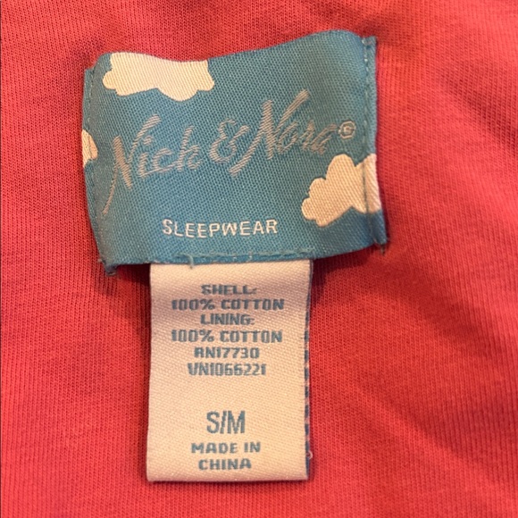 Nick & Nora S/M French Poodles in Paris Robe.  Lined with belt. - Picture 5 of 5